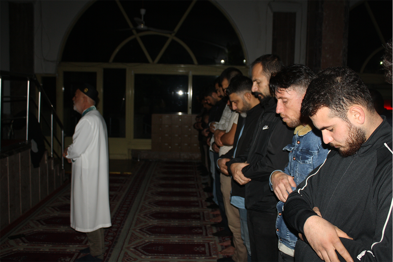 HÜDA PAR Mersin Gençlik Kolları sabah namazında buluştu HÜDA PAR Mersin Gençlik Kolları sabah namazında buluştu